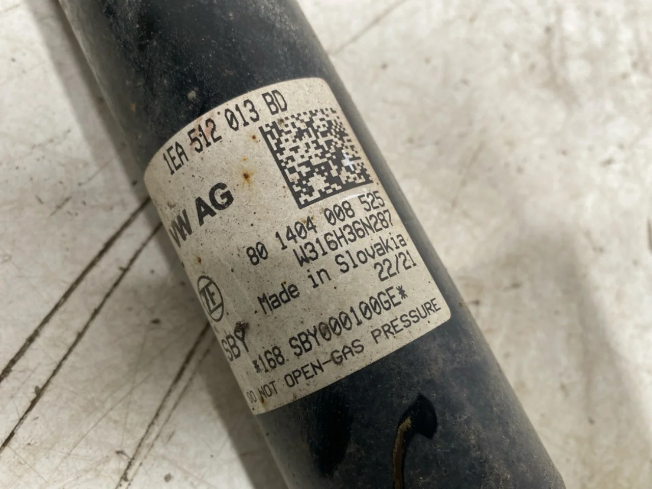 Volkswagen ID.4 2021- Shock absorber, rear view 4