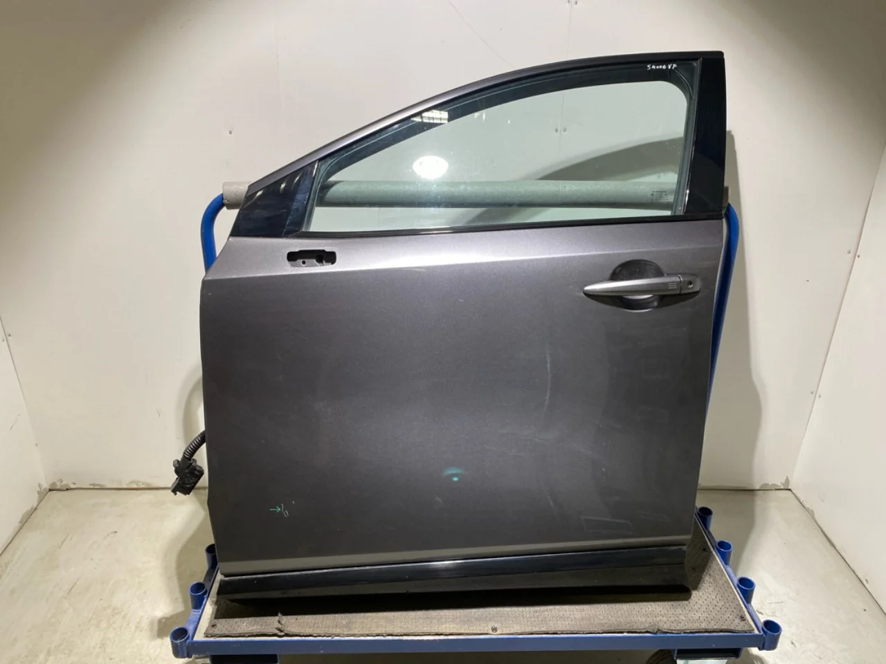 Nissan ARIYA 2021- Ajtó, 4 ajtós, első, bal
