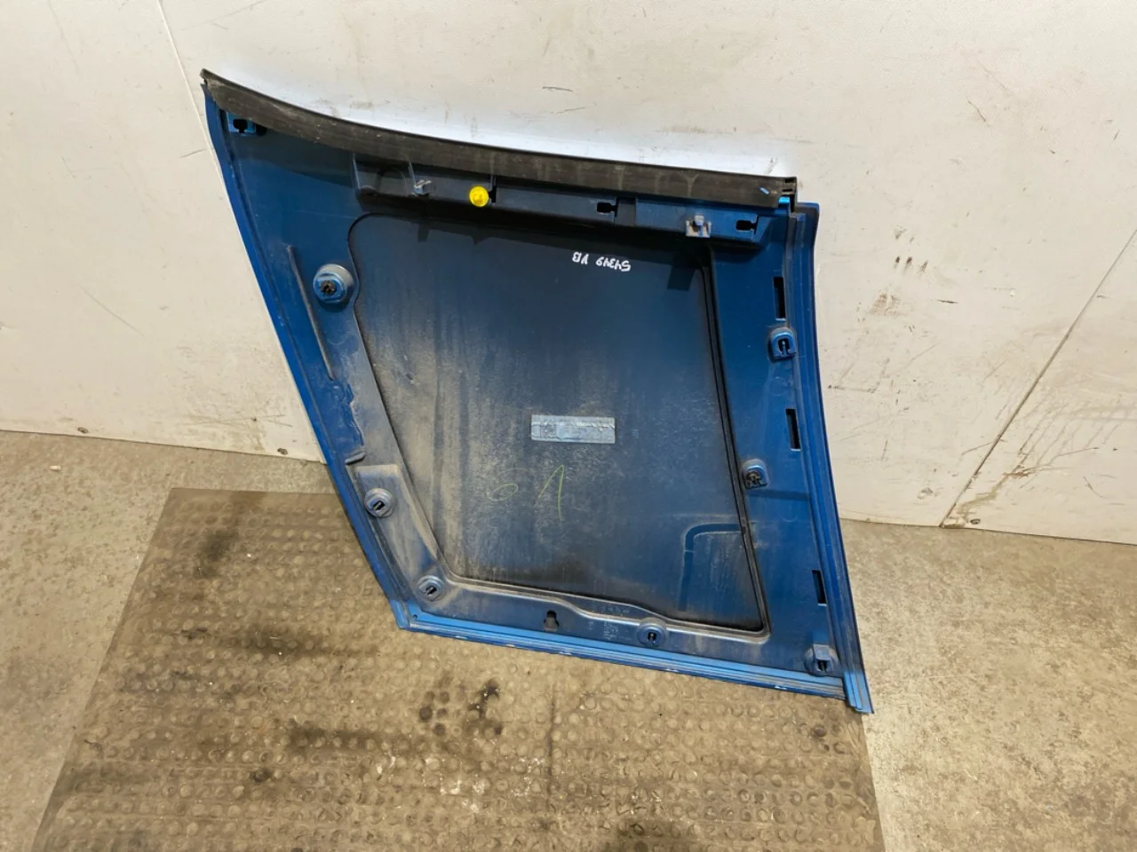 BMW I3 I01 2013-22 Ajtó, 4 ajtós, hátsó, bal nézet 4