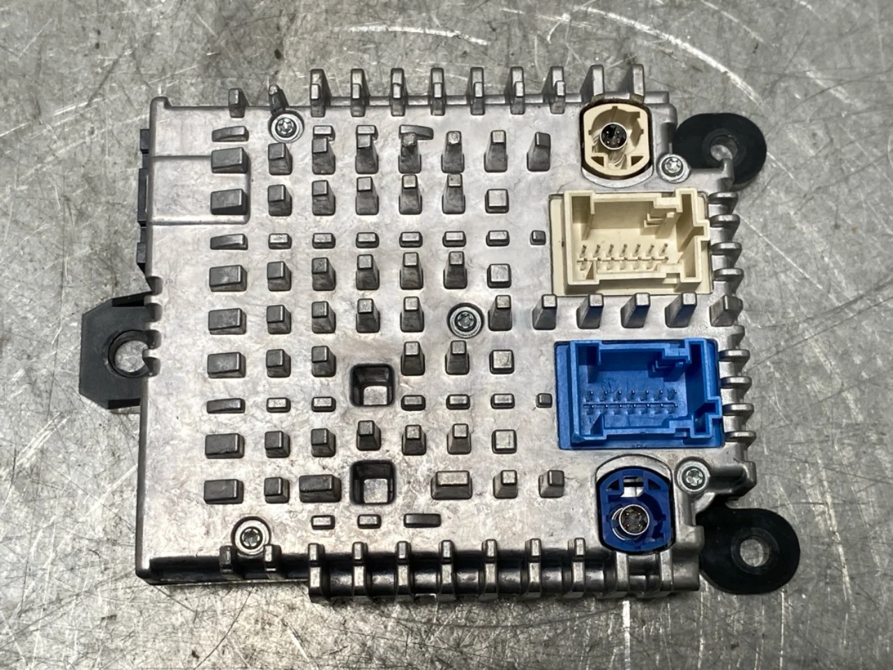 Mercedes EQS V297 2022- Vezérlőegység, egyéb