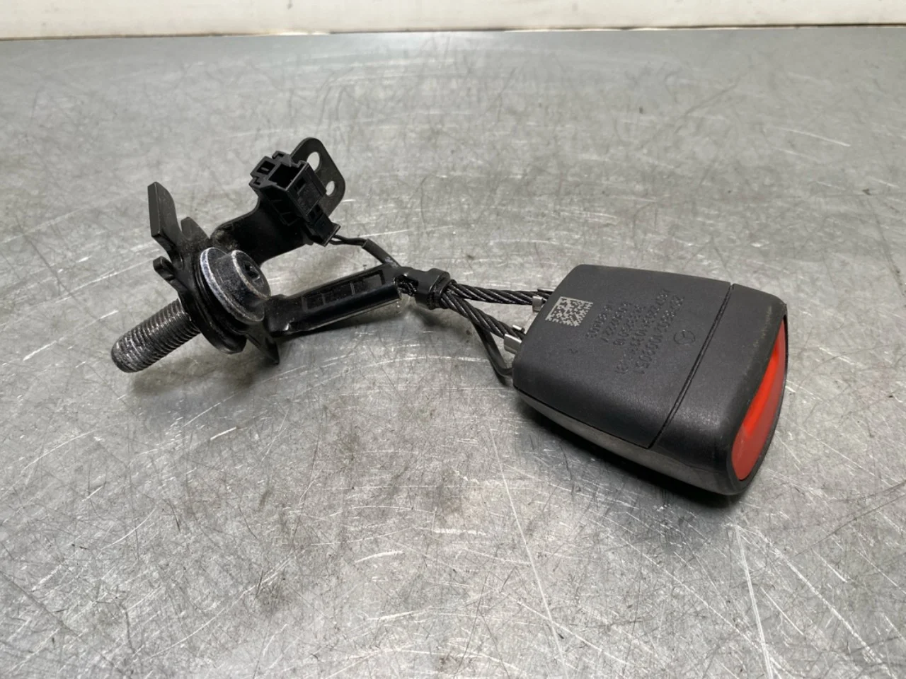 Mercedes EQS V297 2022- Biztonsági öv csat / rögzítő