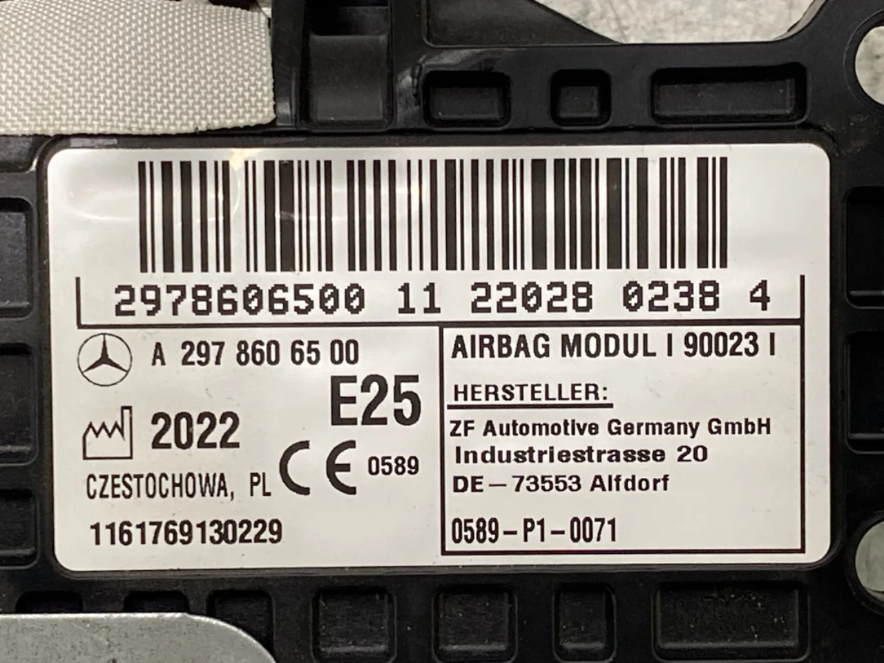 Mercedes EQS V297 2022- Légzsák, térd nézet 4