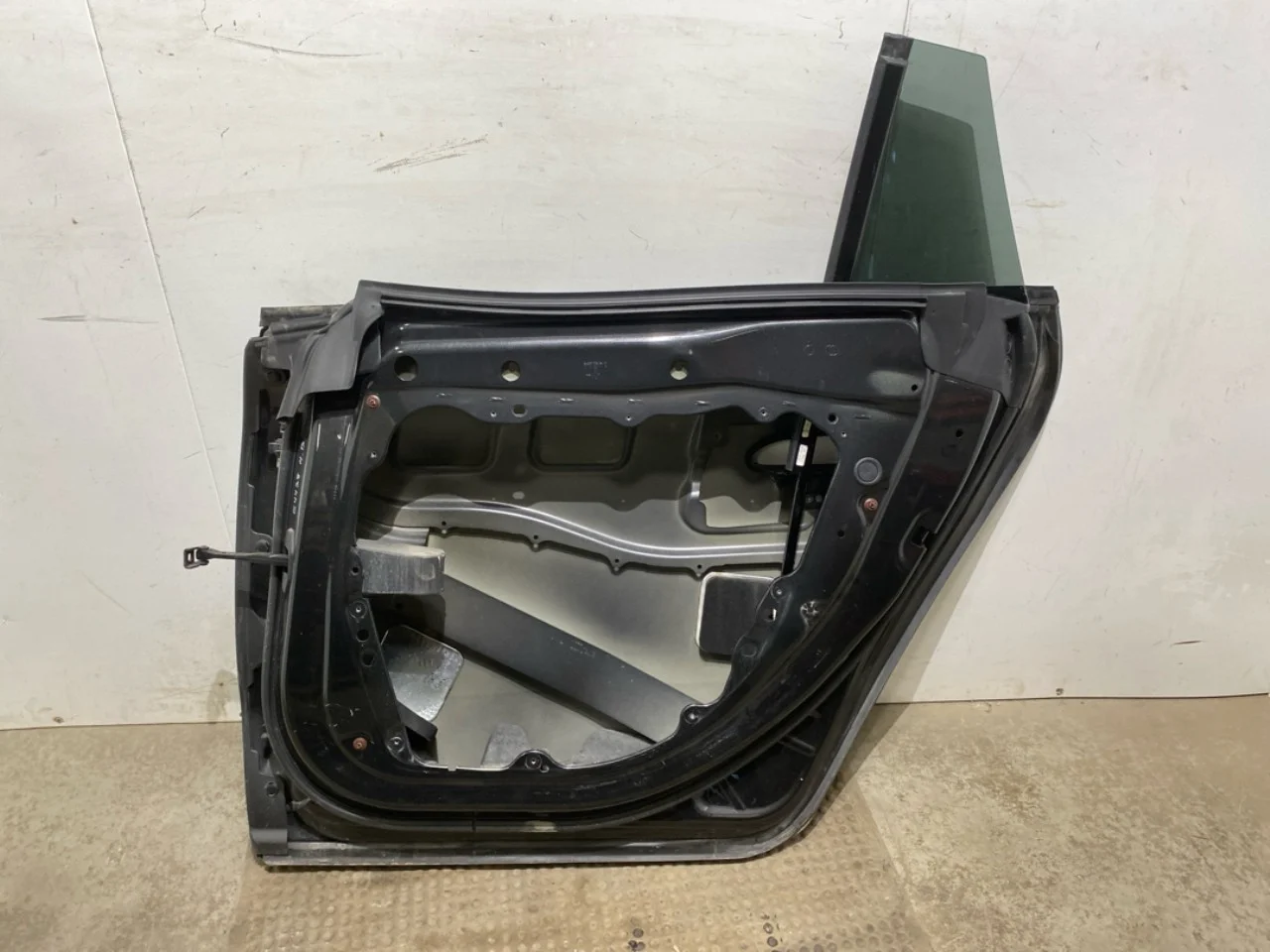 Mercedes EQS V297 2022- Ajtó, 4 ajtós, hátsó, jobb nézet 4
