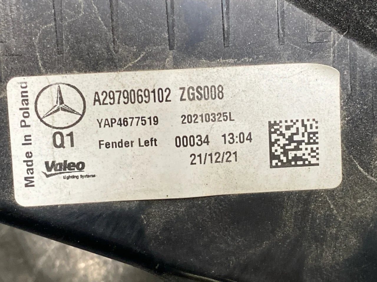 Mercedes EQS V297 2022- Lampă spate stânga vedere 3