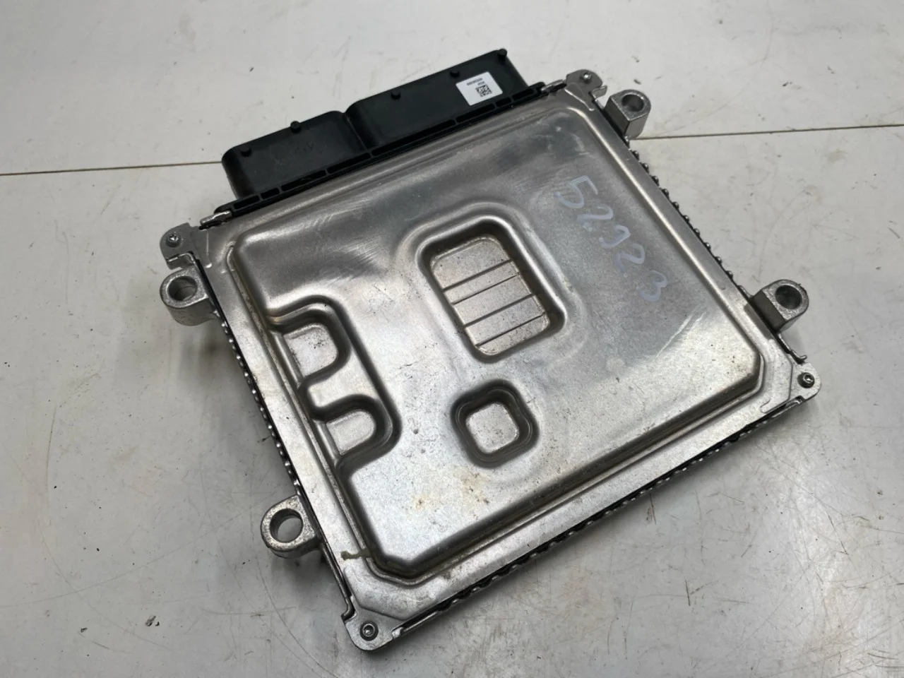 Volvo EX30 2024- Vezérlőegység, befecskendezés (benzin) nézet 2
