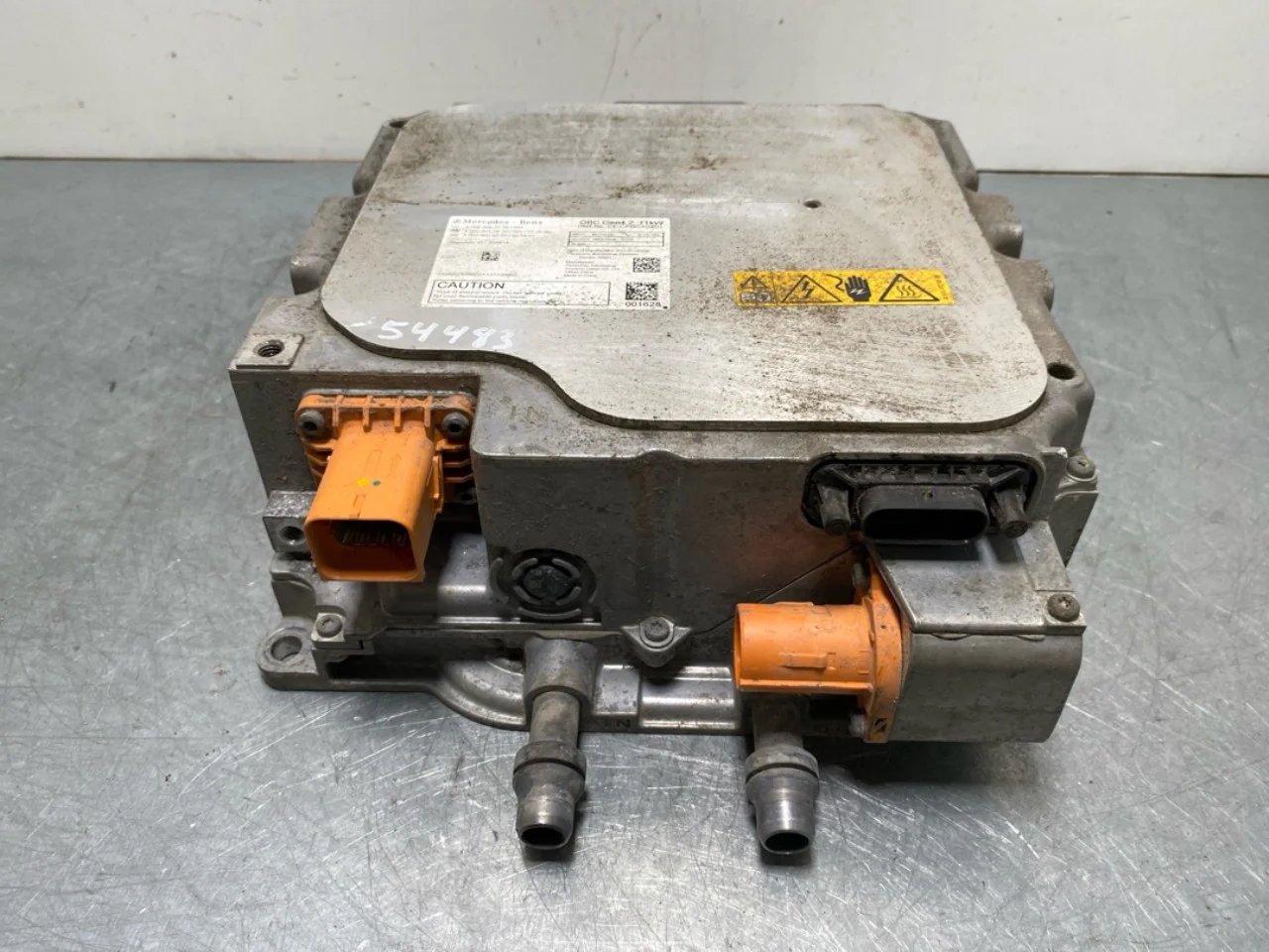 Mercedes EQS V297 2022- Akkumulátortöltő