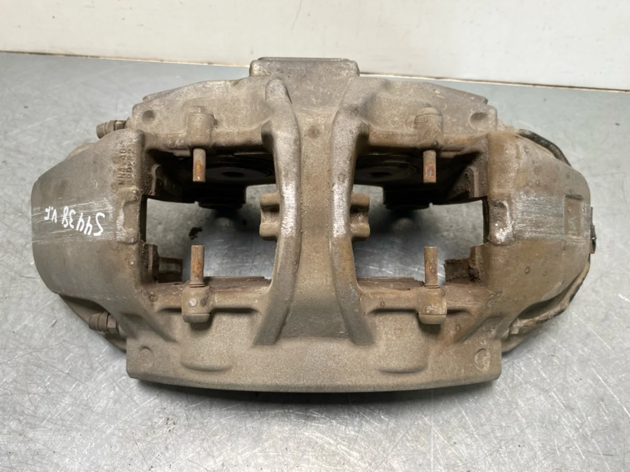 Mercedes EQS V297 2022- Etrier frână față stânga