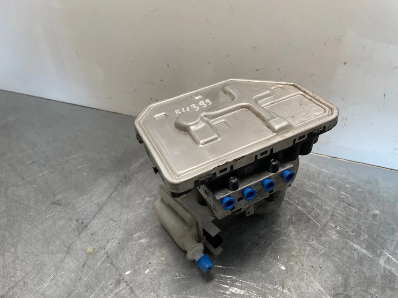 Kia EV6 2022- Brake booster view 2