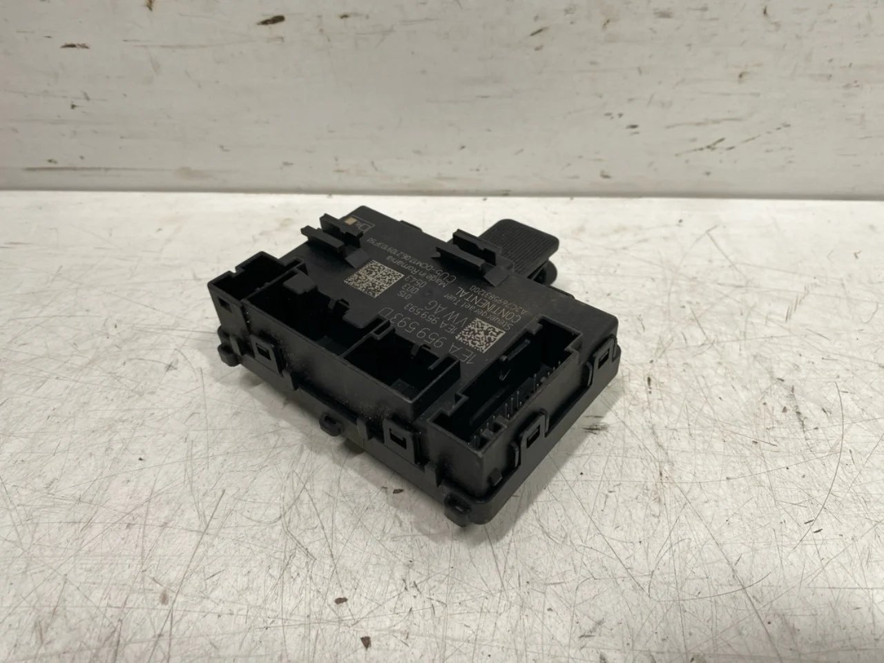 Volkswagen ID.4 2021- Vezérlőegység, ajtó nézet 2