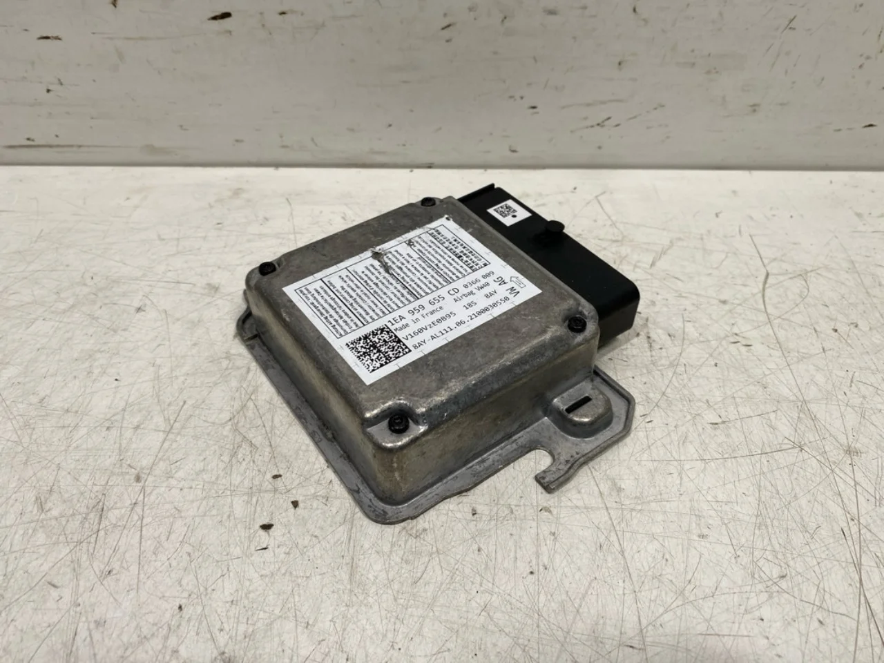 Volkswagen ID.4 2021- Légzsák elektronikai egység nézet 3
