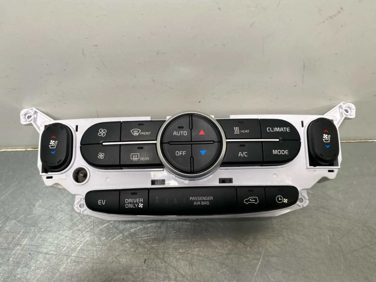 Kia SOUL 2009- Fűtéskezelő egység