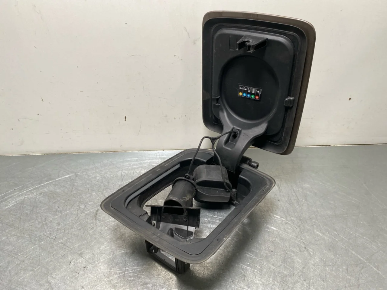 BMW I3 I01 2013-22 Charging port cover, electric / hybrid view 2
