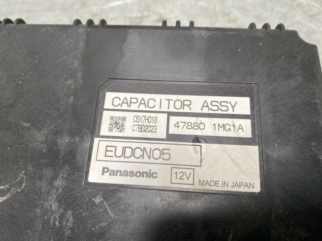 Nissan LEAF 2011-17 Control unit, other view 4