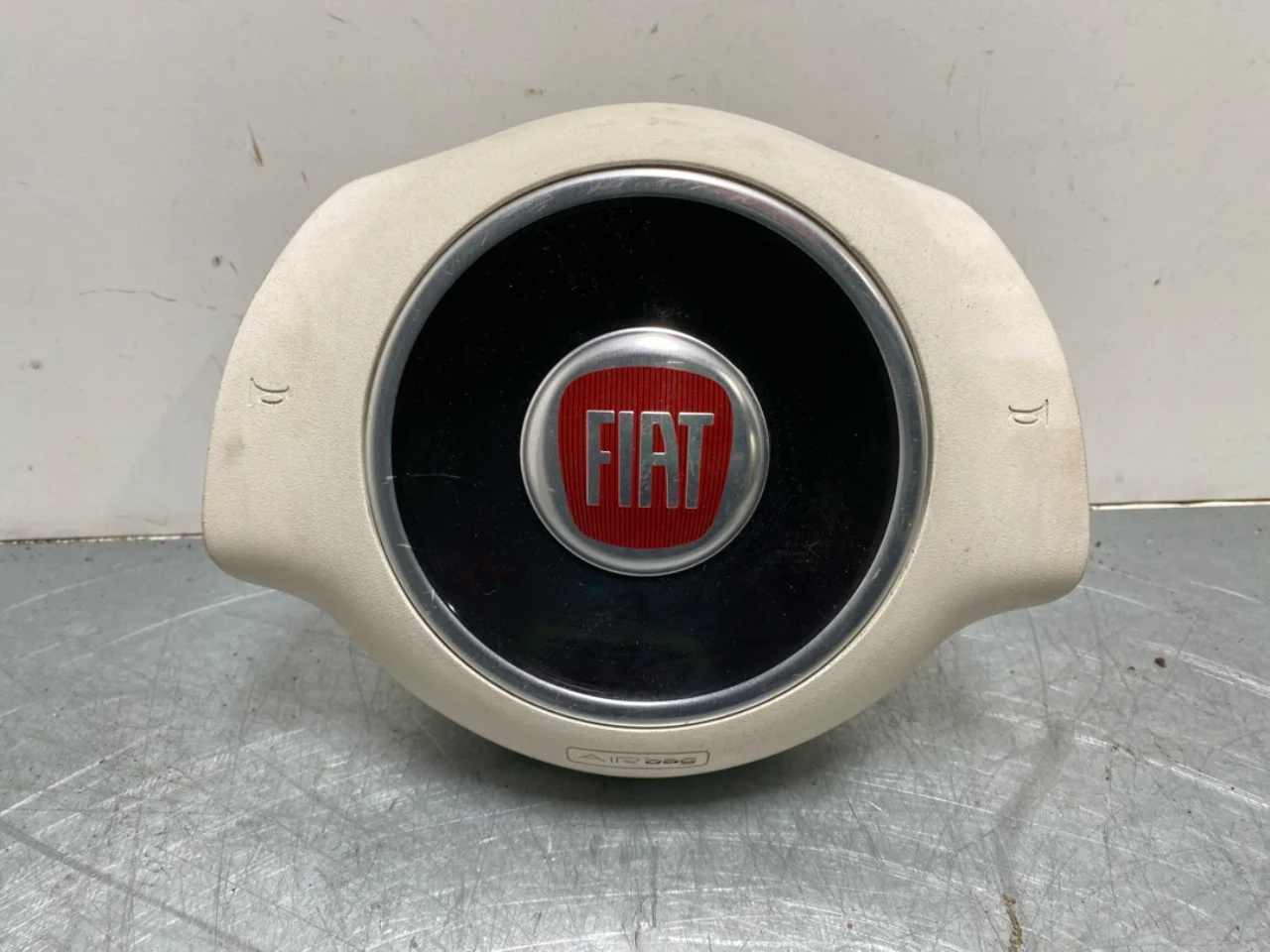Fiat 500 2007->>24 Légzsák, kormánypárna nézet 2