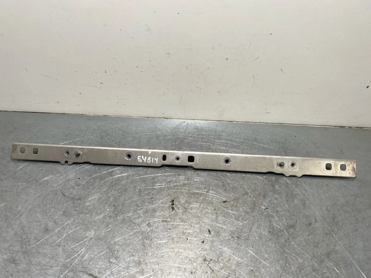 BMW IX 2022- Upper front panel
