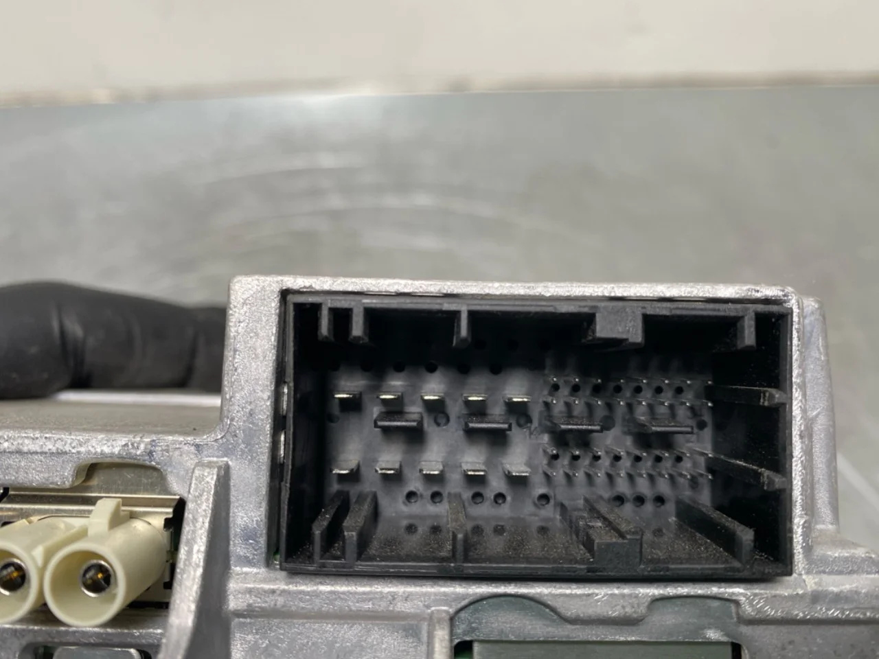BMW IX 2022- Radio / hi-fi, other view 3