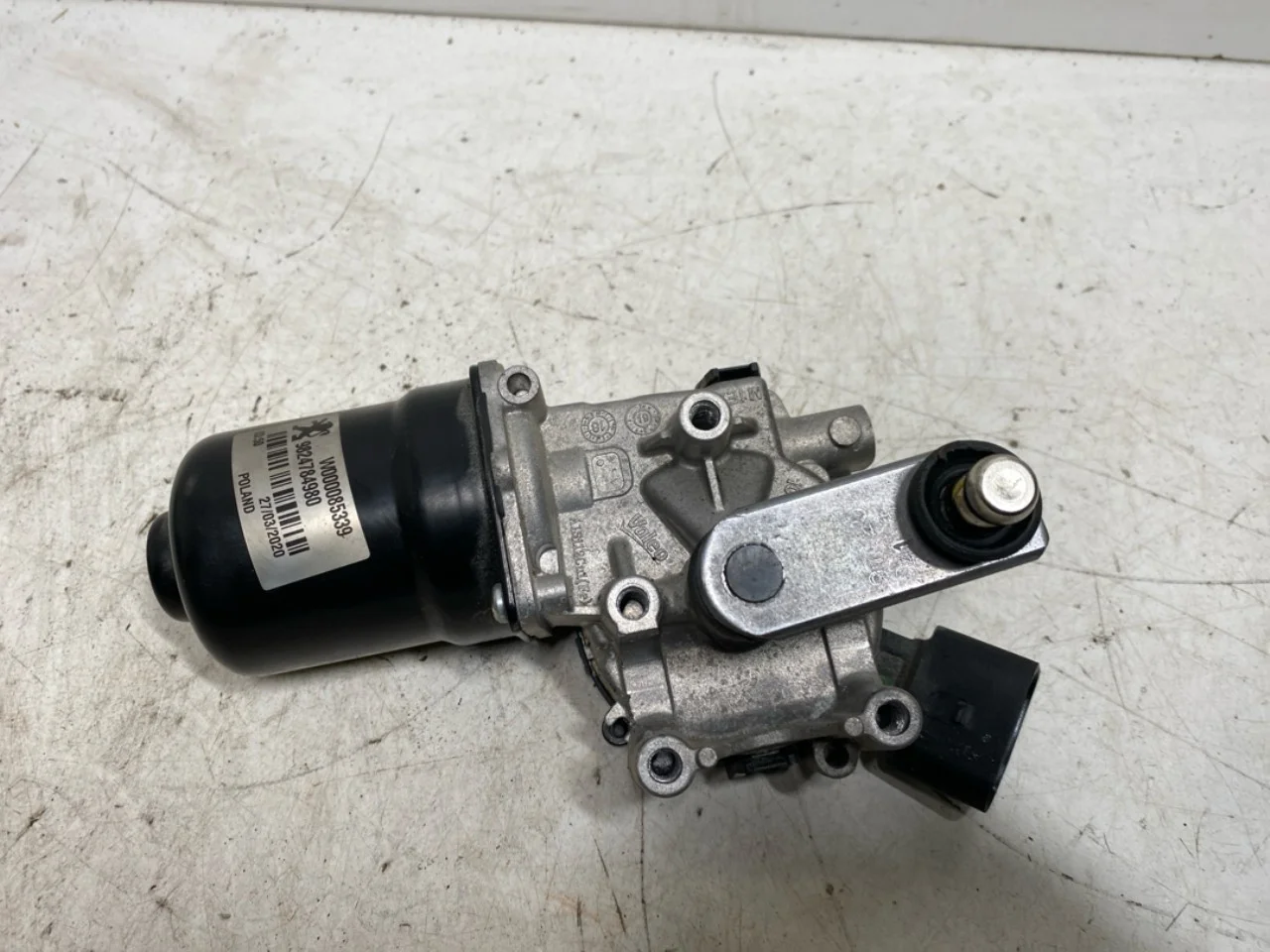 Peugeot 208/E-208 2020-> Motor ștergător parbriz