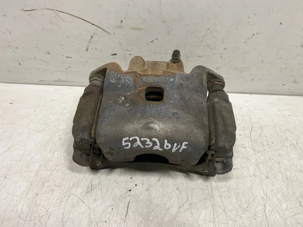 Nissan LEAF 2011-17 Front left brake caliper