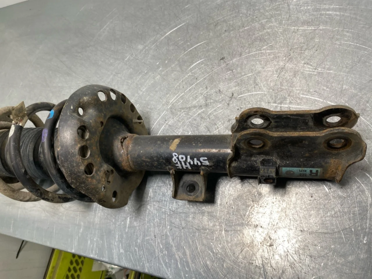 Kia SOUL 2009- Strut assembly, front right view 3