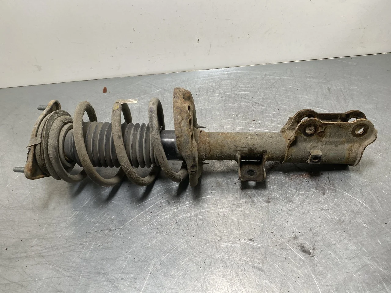 Kia SOUL 2009- Strut assembly, front right