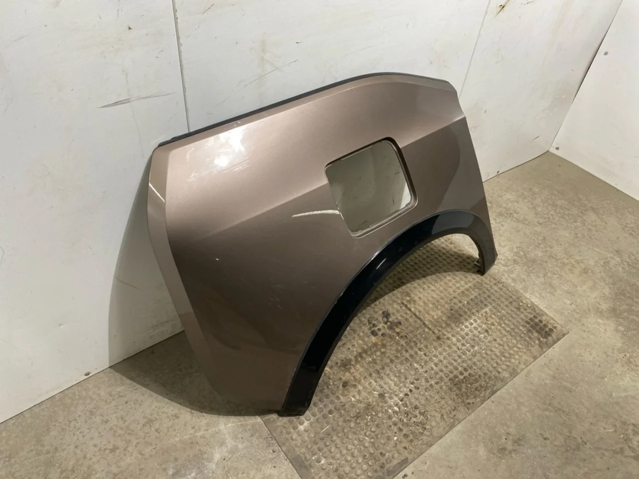 BMW I3 I01 2013-22 Rear right fender view 2