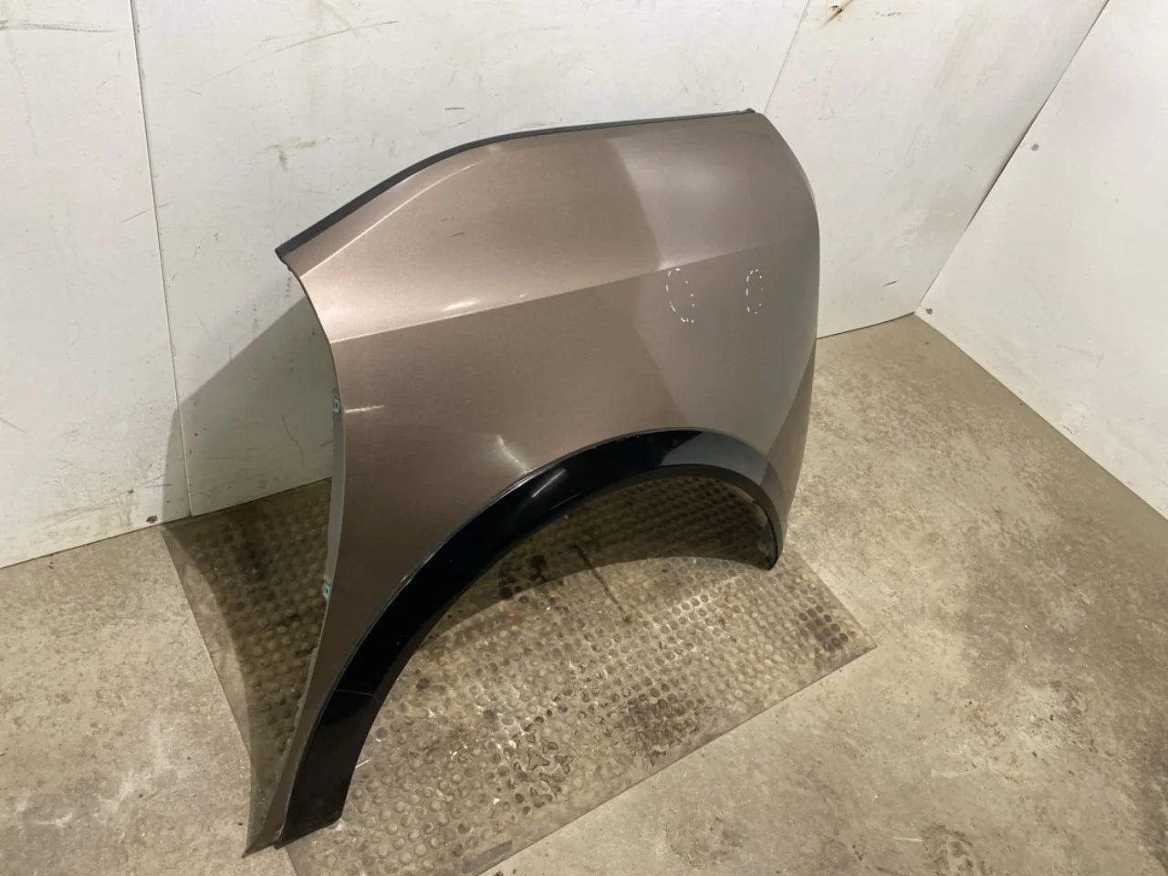 BMW I3 I01 2013-22 Rear fender, left view 2