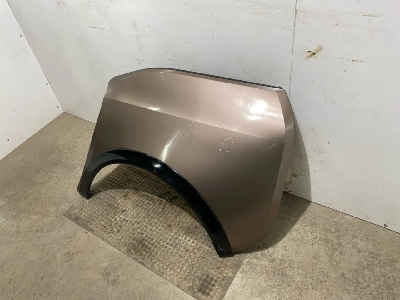 BMW I3 I01 2013-22 Rear fender, left view 3