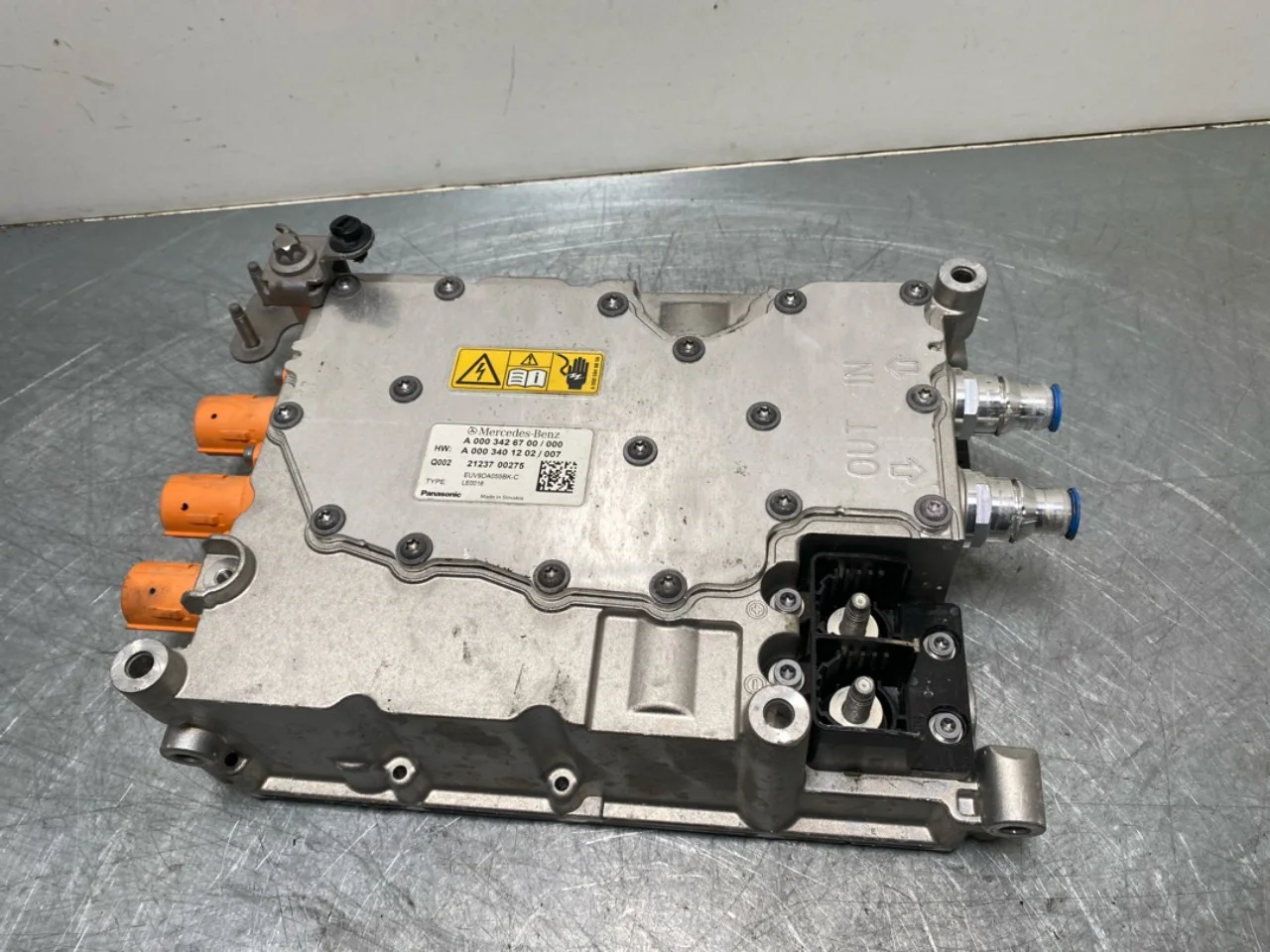 Mercedes EQA H243 2021- Convertor de tensiune, baterie