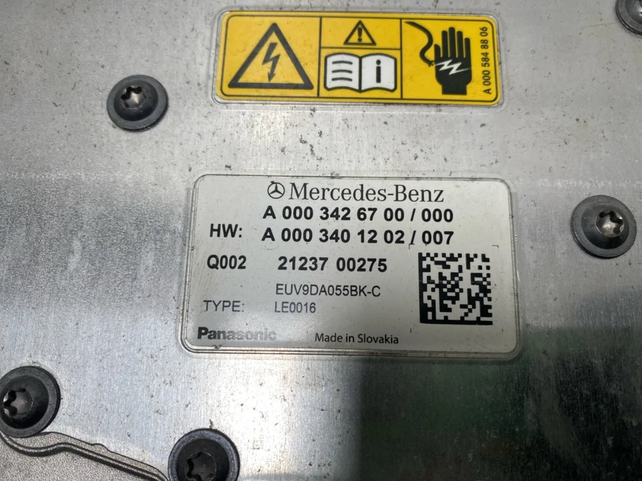 Mercedes EQA H243 2021- Convertor de tensiune, baterie vedere 4