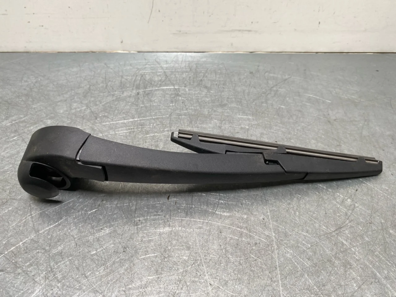 Mg MG4 EH32 2023- Ablaktörlő kar, hátsó ablak