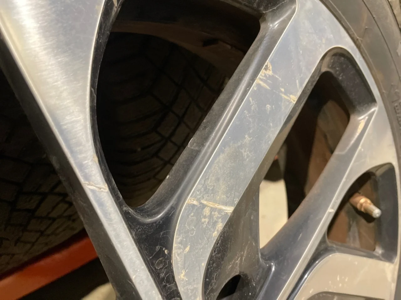BMW I3 I01 2013-22 Winter tire with rim view 4