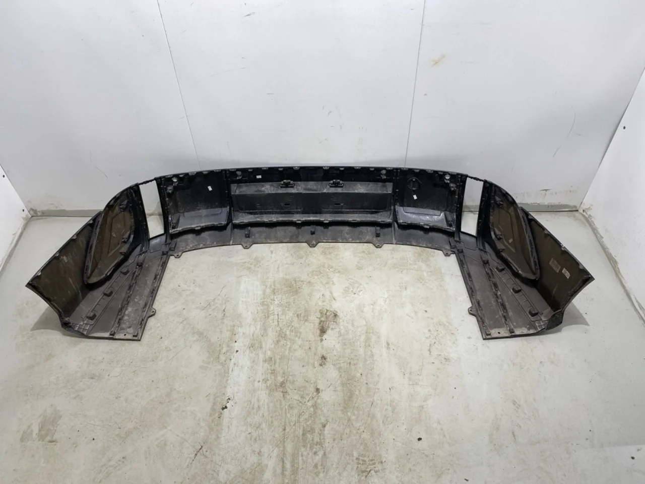 Hyundai IONIQ 6 CE 2023->> Rear bumper view 4