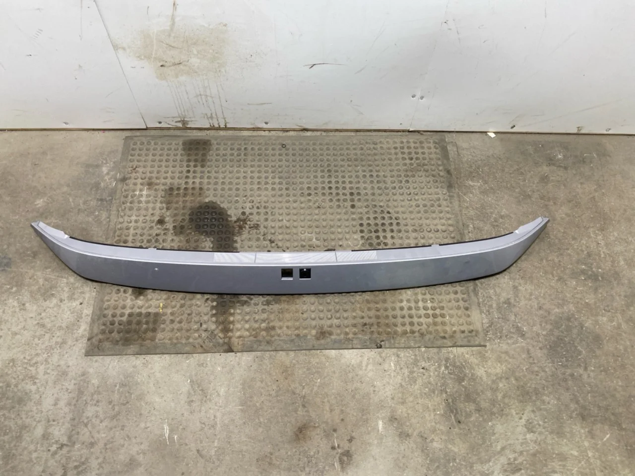 Hyundai IONIQ 6 CE 2023->> Rear spoiler
