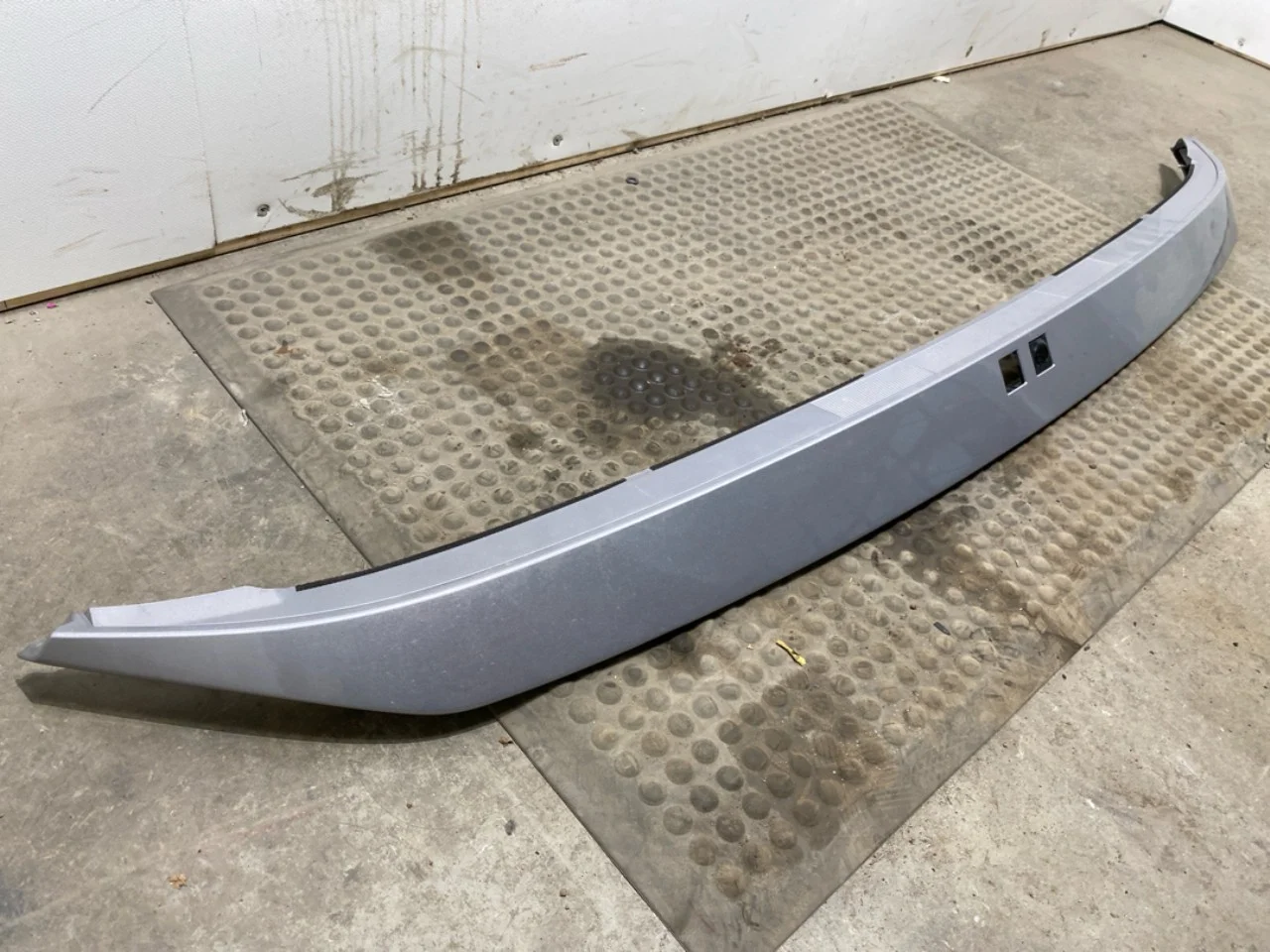 Hyundai IONIQ 6 CE 2023->> Rear spoiler view 2