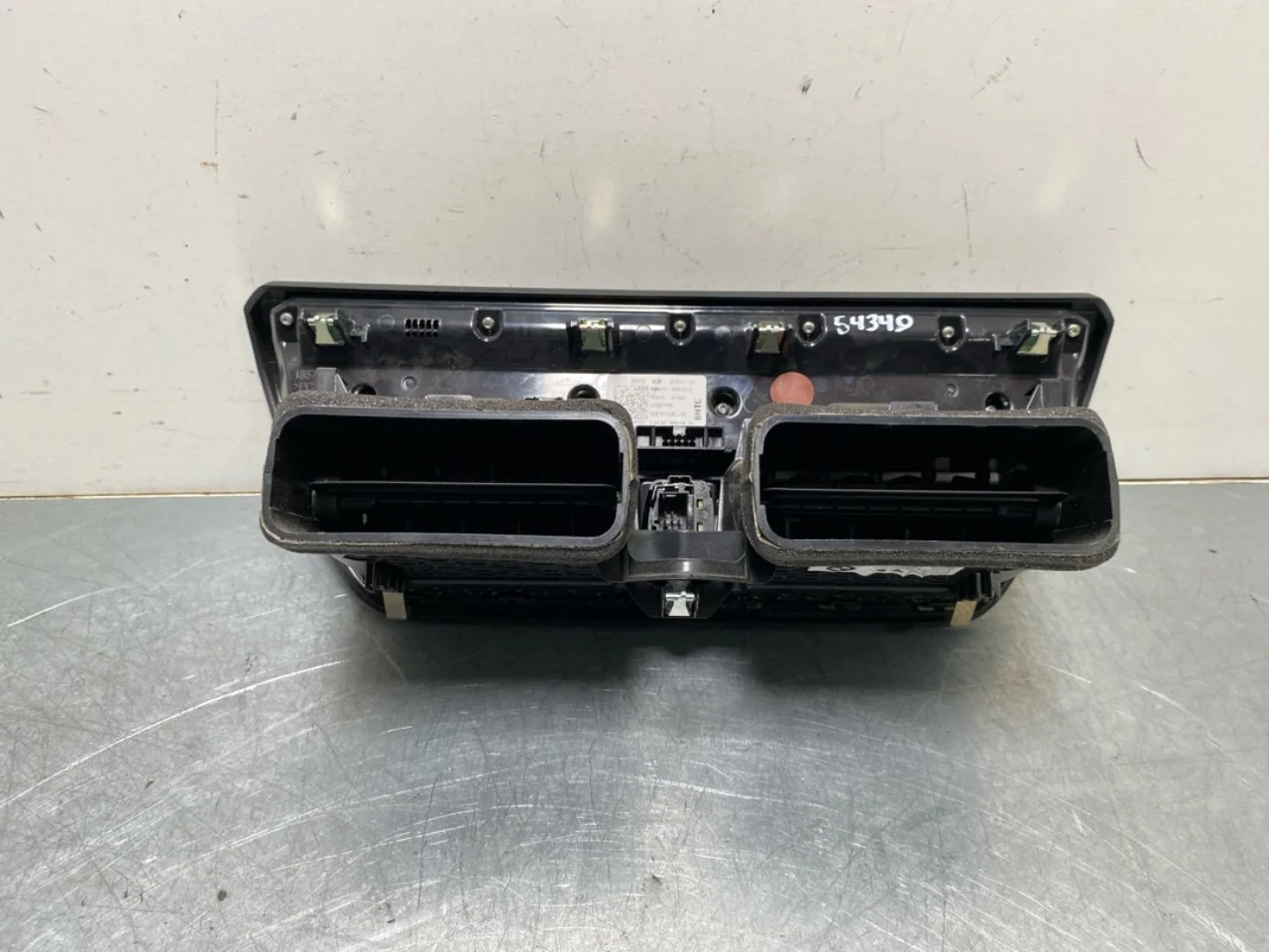 BMW I3 I01 2013-22 Heater control unit view 3