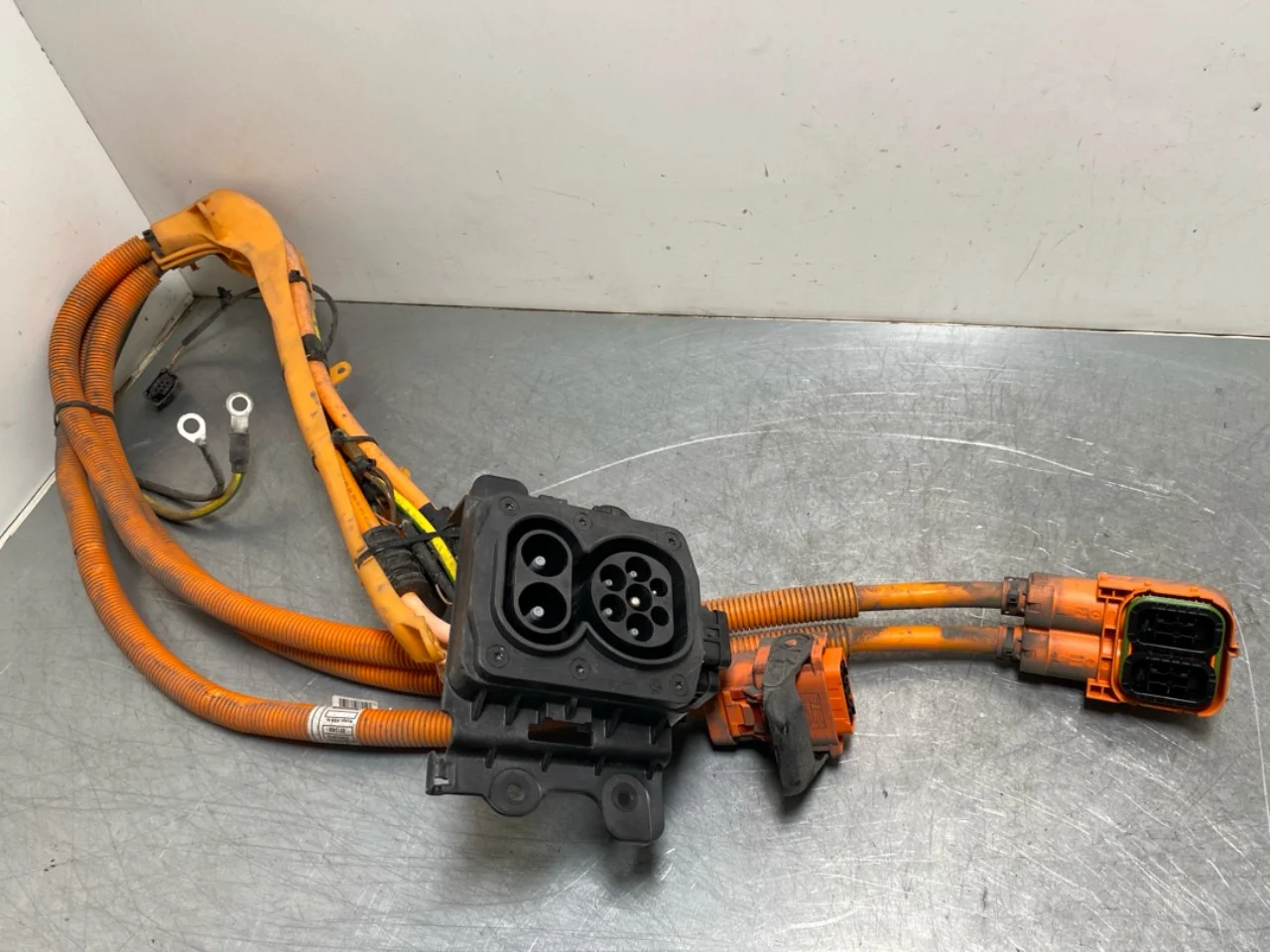 BMW I3 I01 2013-22 Capac port încărcare, electric / hibrid