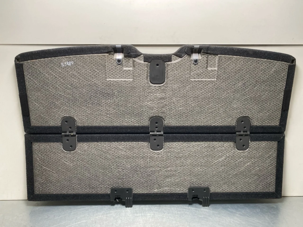 Volvo XC40/RECHARGE 2018- Cargo area protective mat / lining view 2