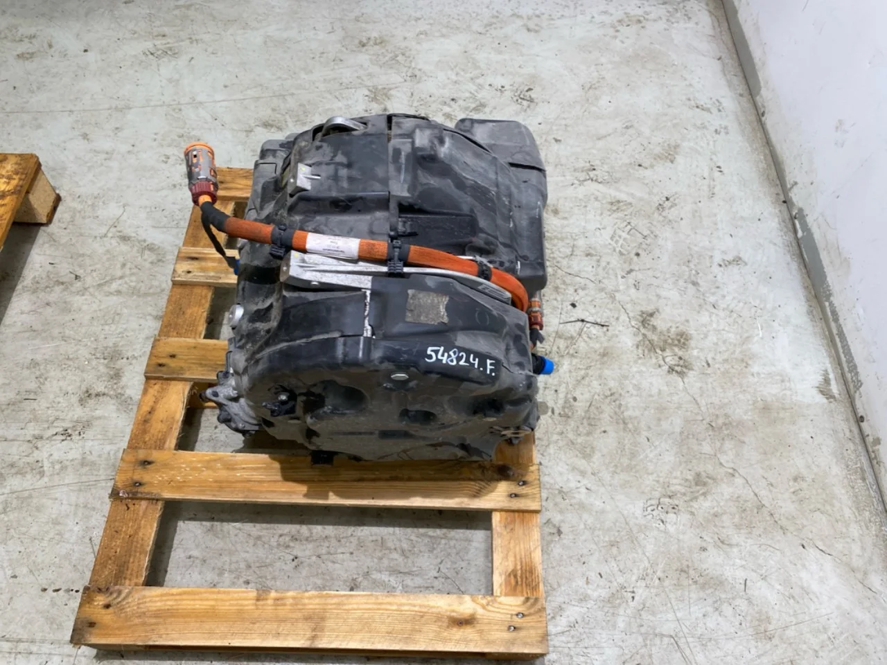 Mercedes EQE SUV X294 2022- Elektromos motor, első nézet 4