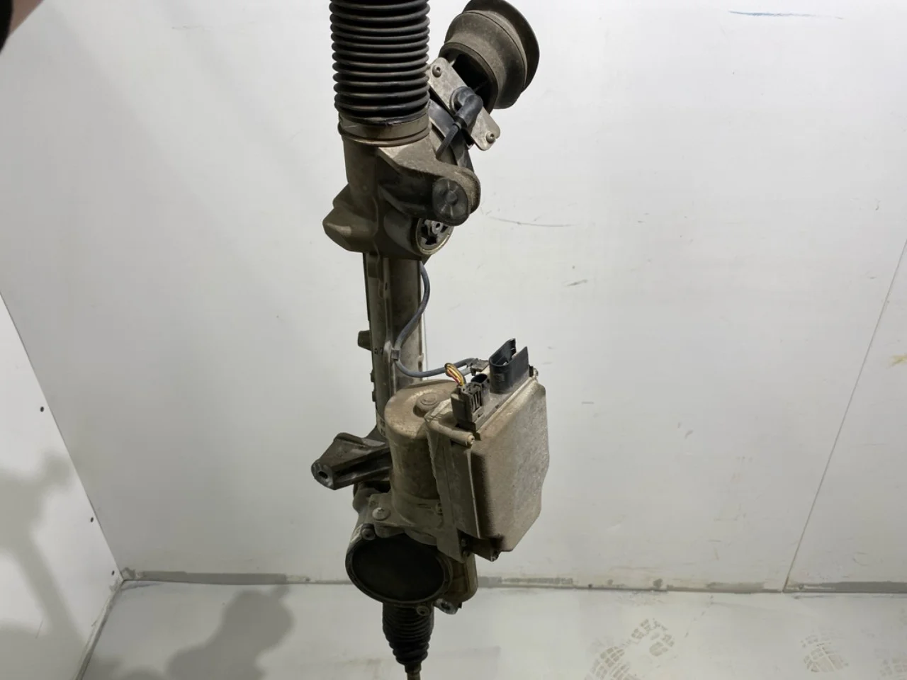 Mercedes B 180-200 W246/W242 2012-19 Power steering rack, electric view 2