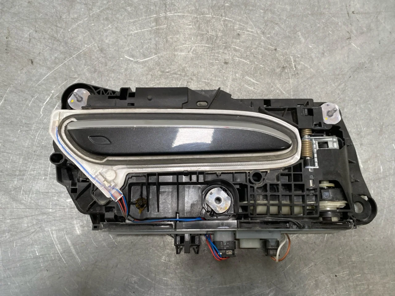 Mercedes EQS V297 2022- Ajtó külső kilincs, jobb