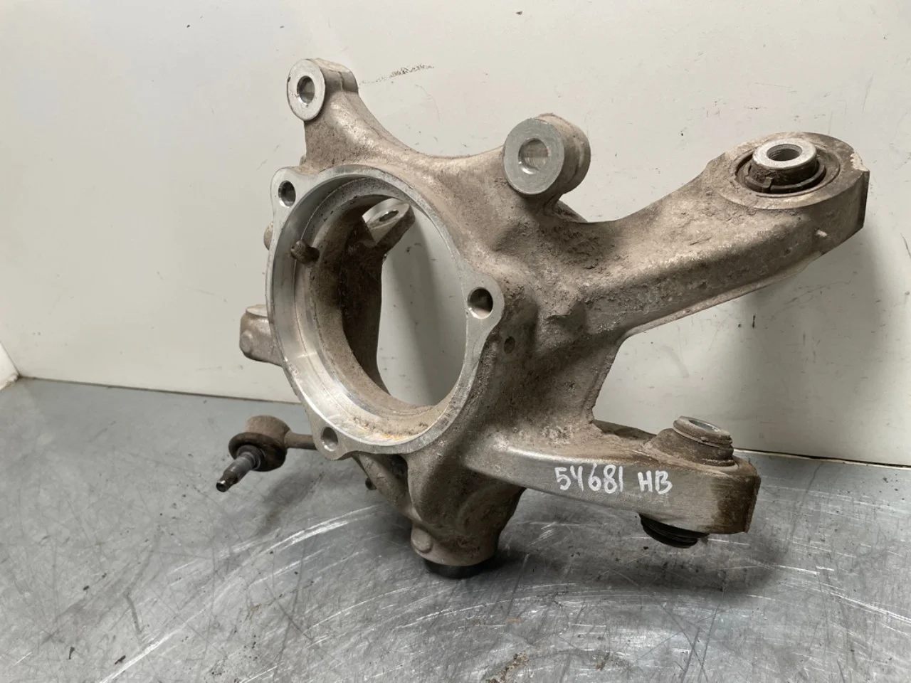 Hyundai IONIQ 6 CE 2023->> Stub axle carrier, right rear view 3