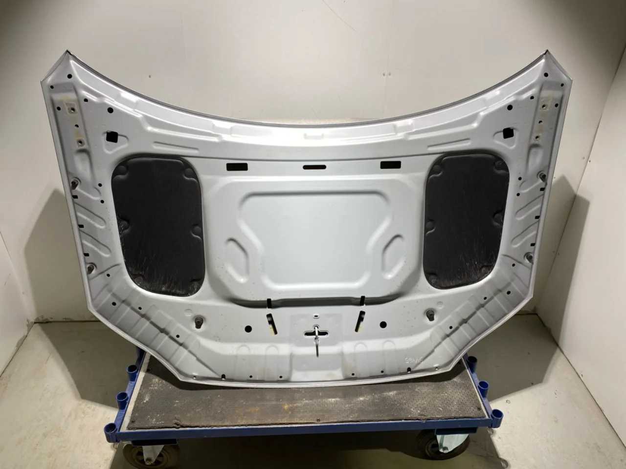 Hyundai IONIQ 6 CE 2023->> Bonnet view 4