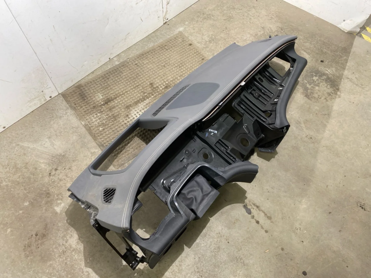 Mercedes EQS V297 2022- Dashboard view 3
