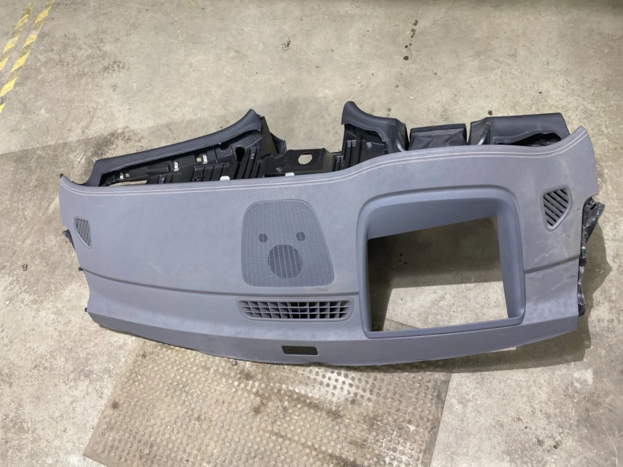 Mercedes EQS V297 2022- Dashboard view 4