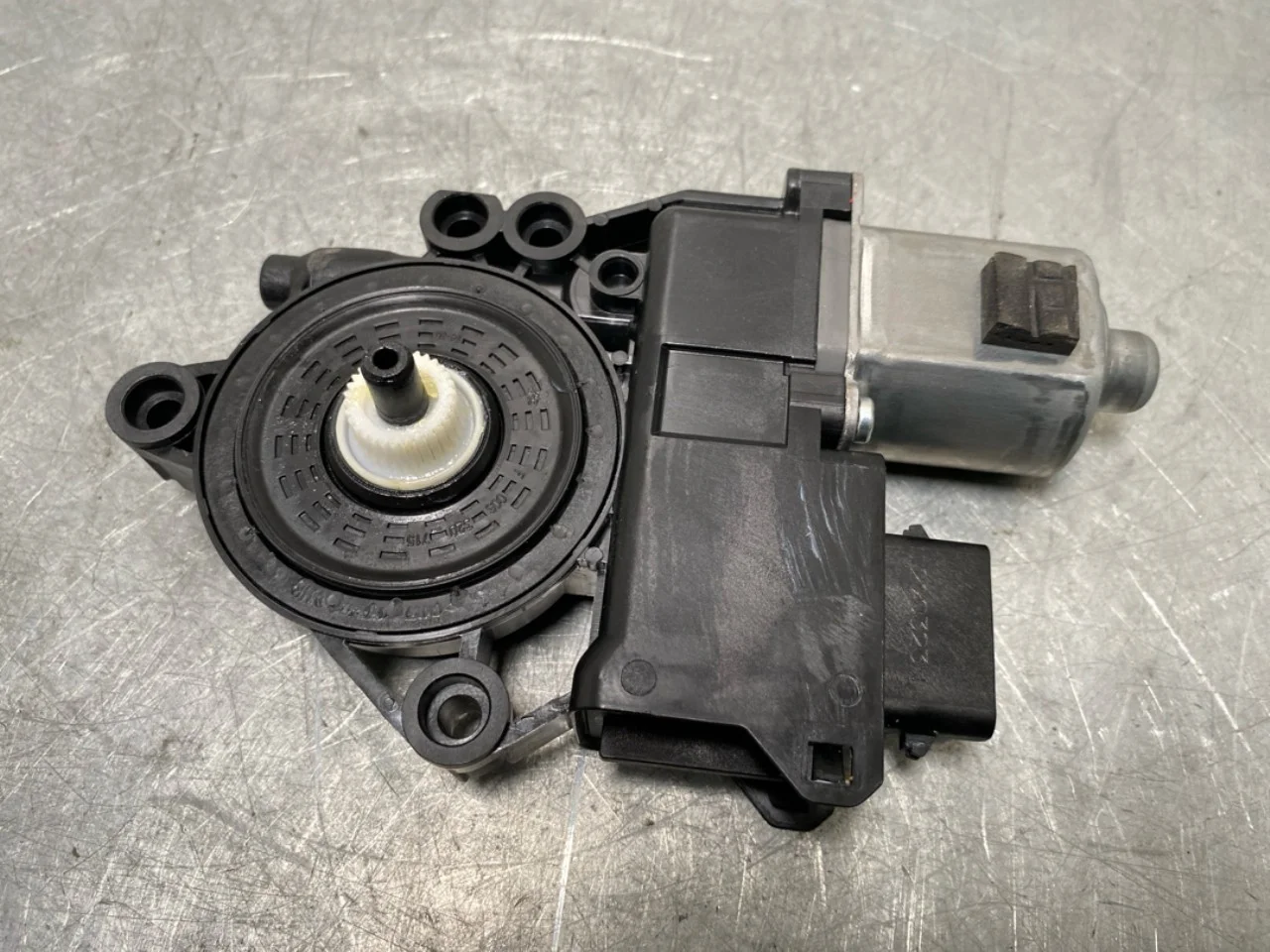 Kia EV6 2022- Ablakemelő motor