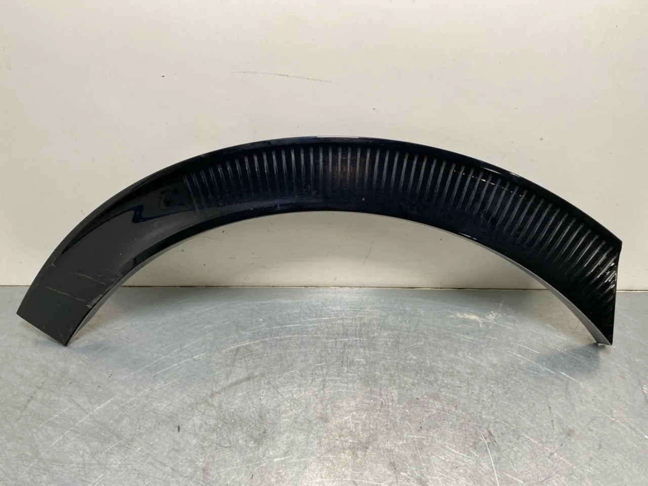 Kia EV6 2022- Wheel arch trim