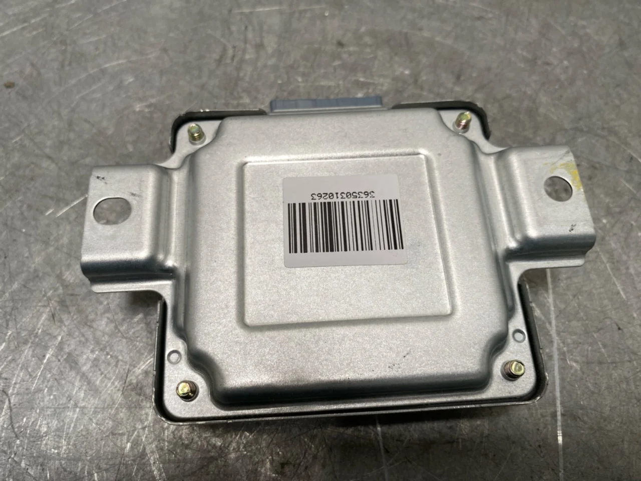 Kia EV6 2022- Légzsák elektronikai egység nézet 2
