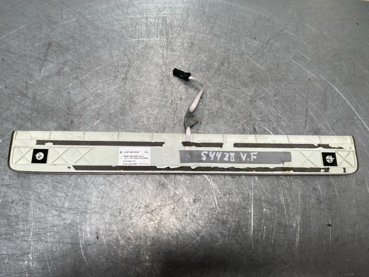 Mercedes EQS V297 2022- Trim molding, other view 2