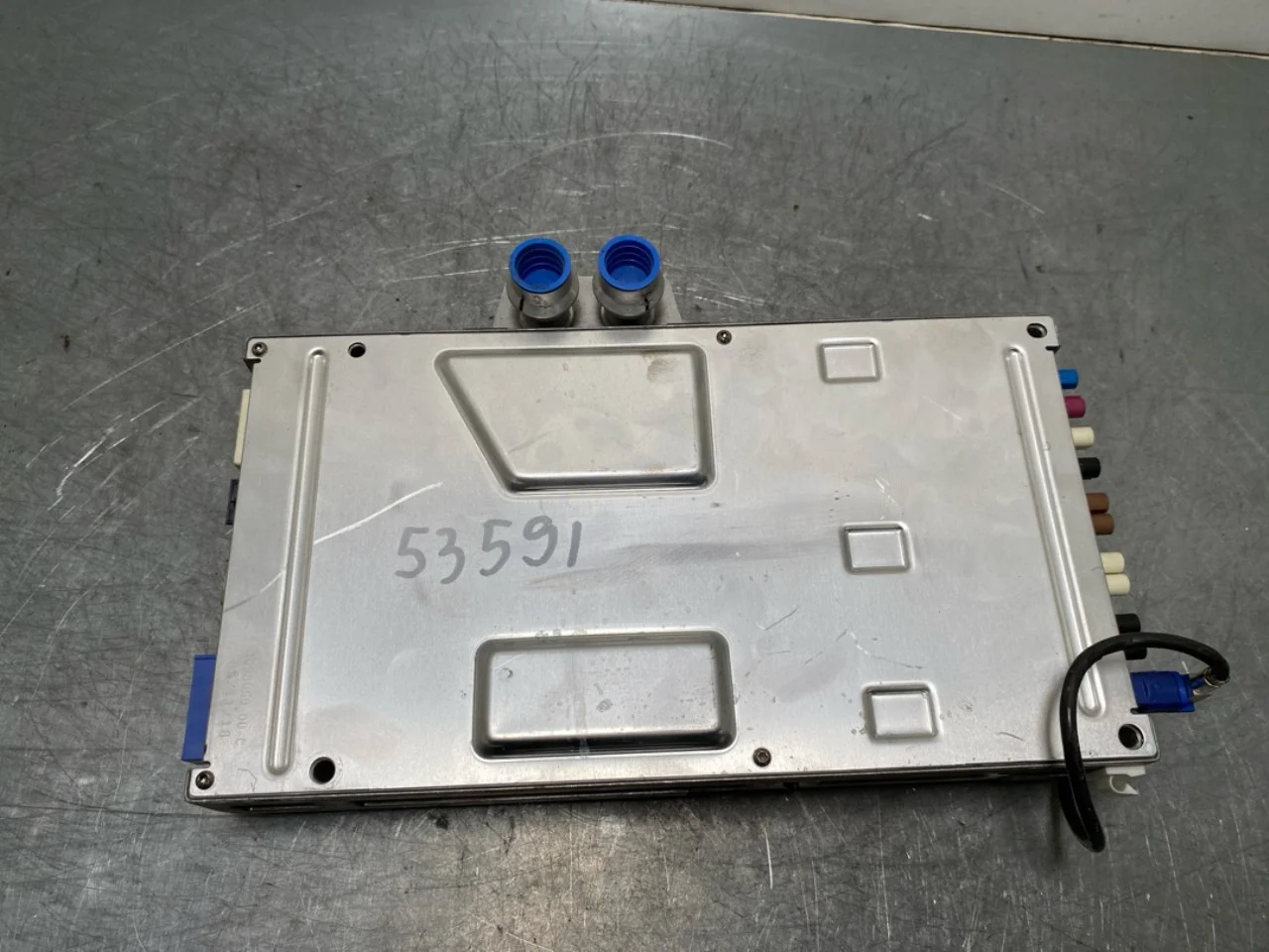 Tesla MODEL 3 2017--> Vezérlőegység, egyéb nézet 3