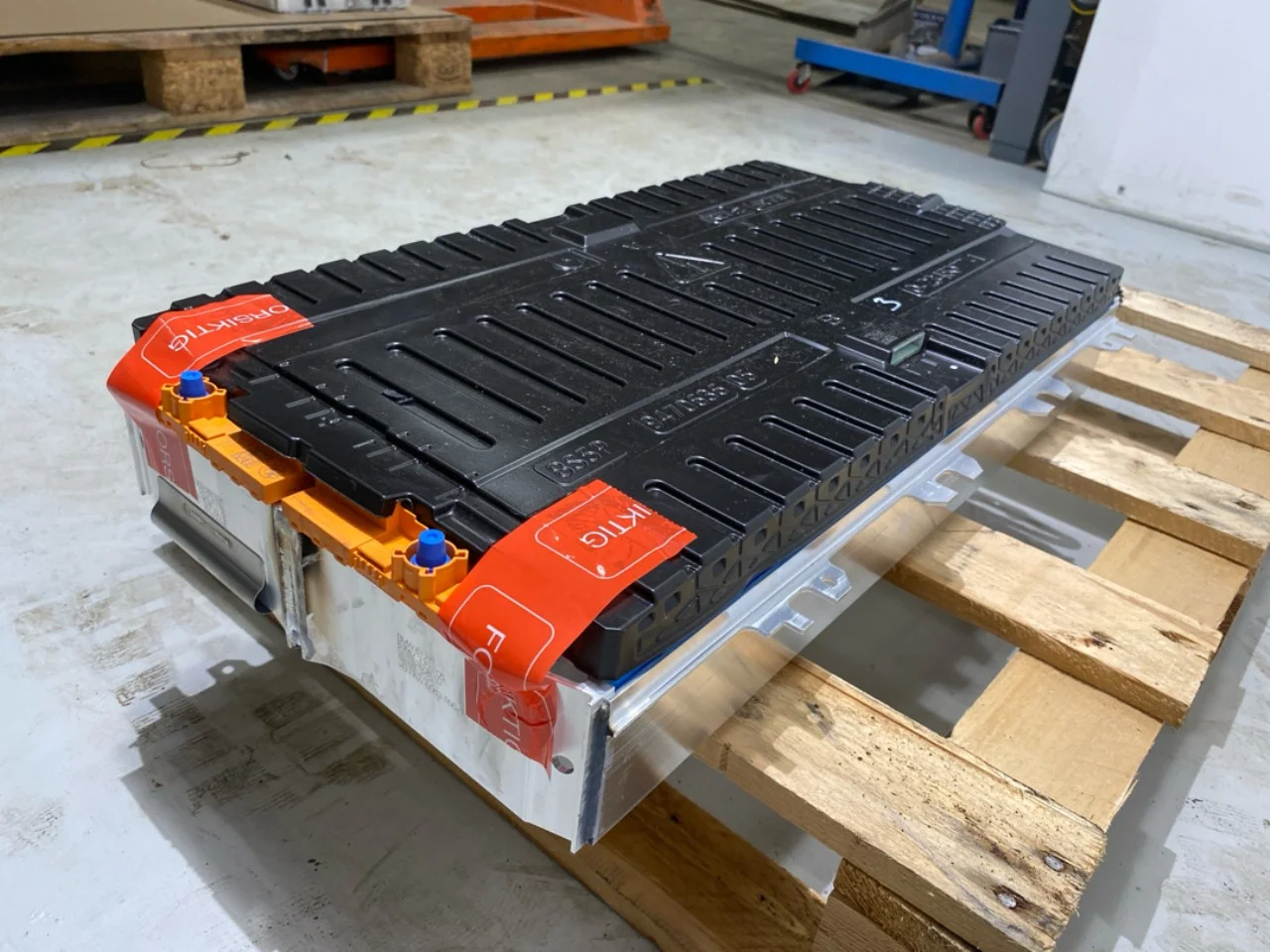 BMW IX 2022- Celulă / modul baterie de înaltă tensiune vedere 3